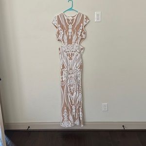 Stunning maxi dress with side cutouts